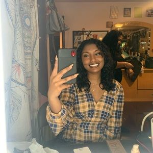Meet your Posher, Natasha